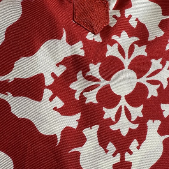 Elizabeth McKay Elephants Dancing Silk Blouse‎ Womens 12 Preppy Quiet Luxury - Picture 8 of 11